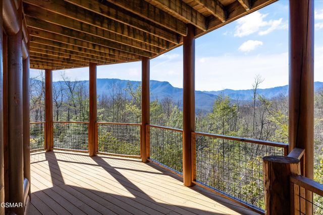 611 Pinnacle Vista, Gatlinburg, TN 37738