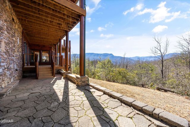 611 Pinnacle Vista, Gatlinburg, TN 37738