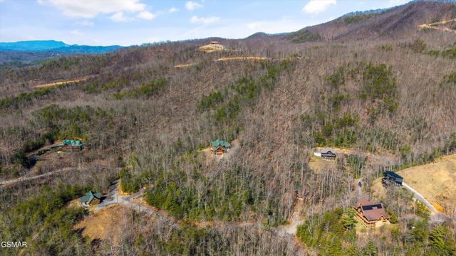 611 Pinnacle Vista, Gatlinburg, TN 37738