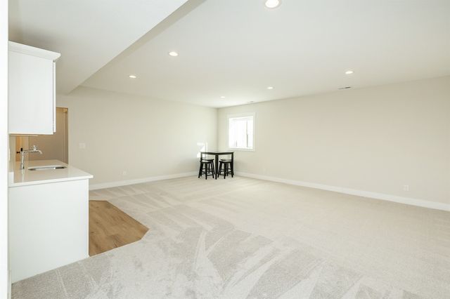 929 Wolf Creek Drive, Polk City, IA 50226