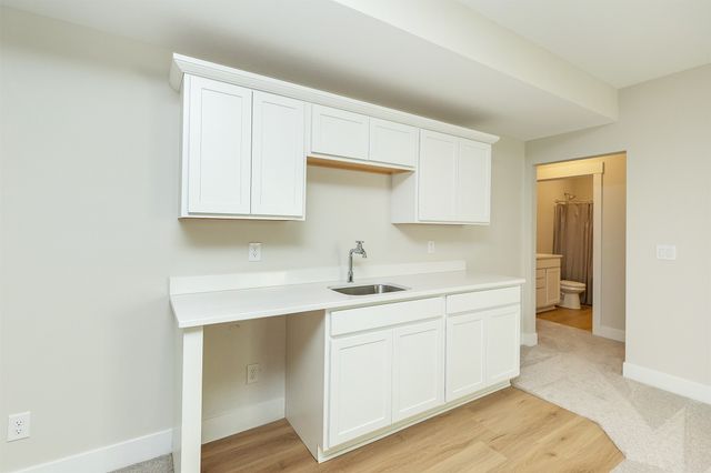 929 Wolf Creek Drive, Polk City, IA 50226