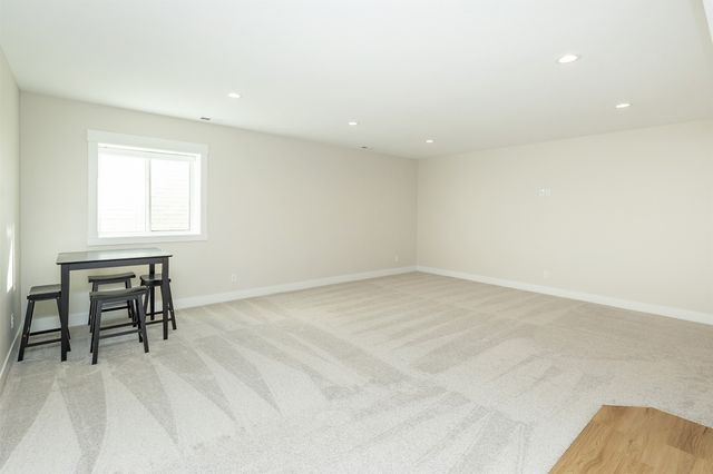 929 Wolf Creek Drive, Polk City, IA 50226