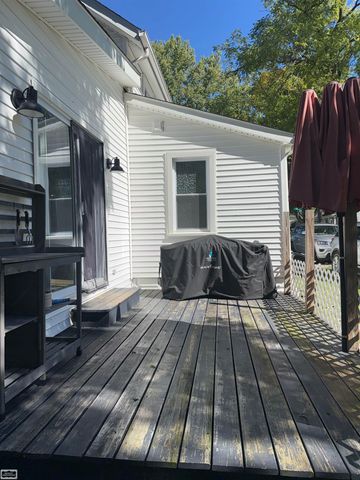 322 Cherry Street, Almont, MI 48003
