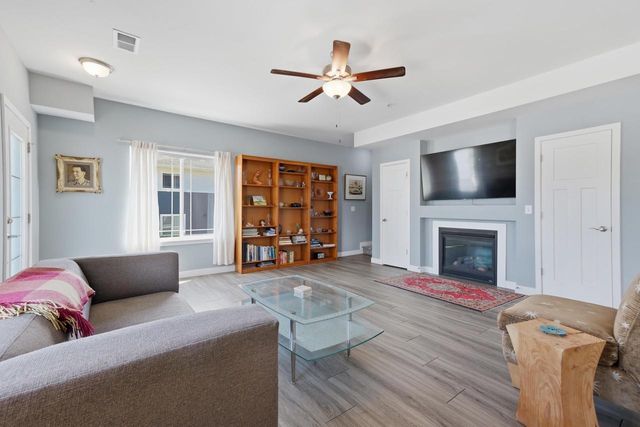 1901 N Windsor Avenue, Cottage Grove, WI 53527