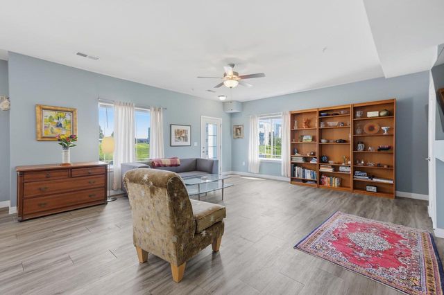 1901 N Windsor Avenue, Cottage Grove, WI 53527