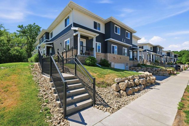 1901 N Windsor Avenue, Cottage Grove, WI 53527