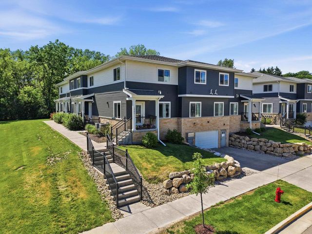 1901 N Windsor Avenue, Cottage Grove, WI 53527
