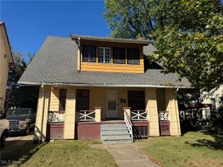 11907 Thornwood Avenue, Cleveland, OH 44108