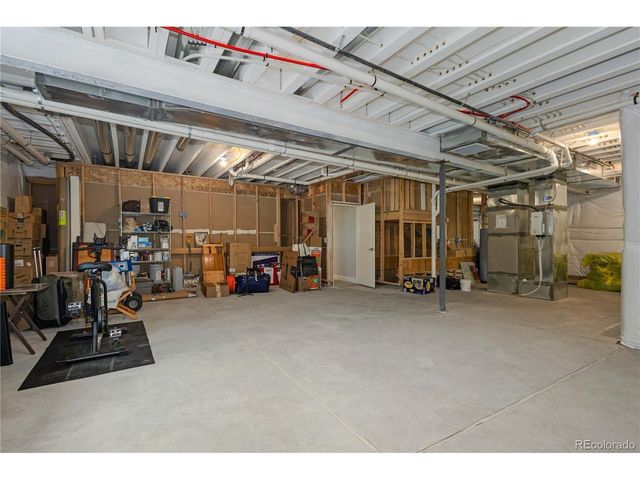 6083 Summerfields Pkwy, Timnath, CO 80547