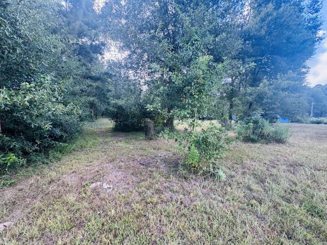 702 County Road 2339, Dayton, TX 77535