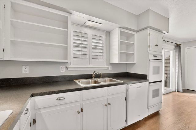 5843 E University Boulevard C, Dallas, TX 75206