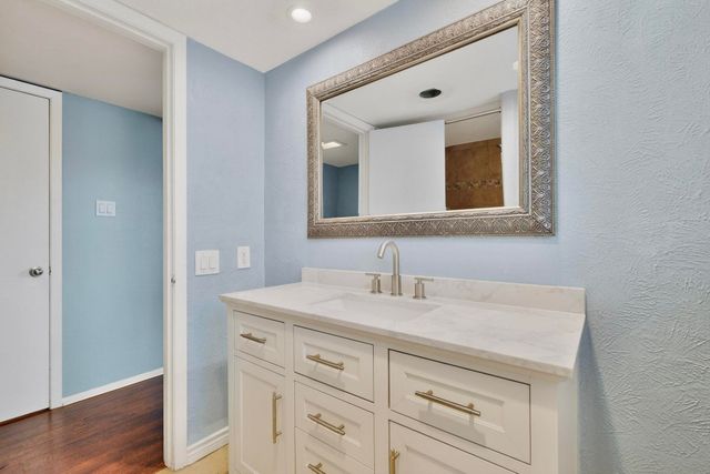 5843 E University Boulevard C, Dallas, TX 75206