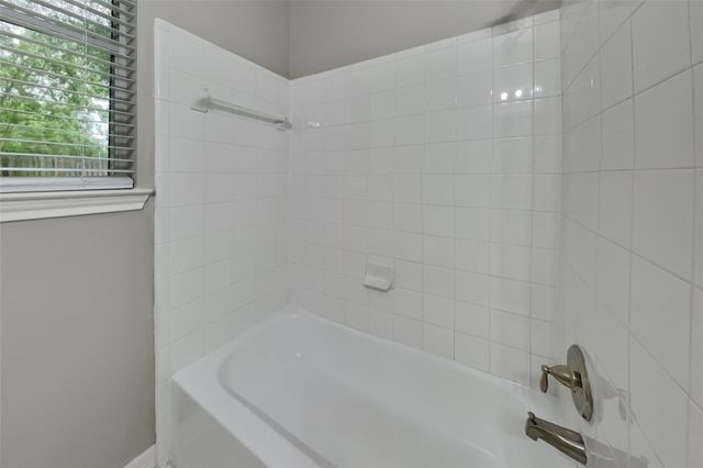 18407 Lost Maples Court, Humble, TX 77346