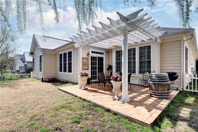 6505 Lloyds LN, Williamsburg, VA 23188