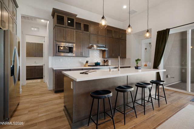 611 Camargue Trail, Reno, NV 89511