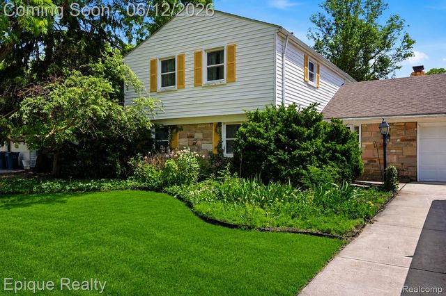 4856 Danbury Drive, Troy, MI 48085