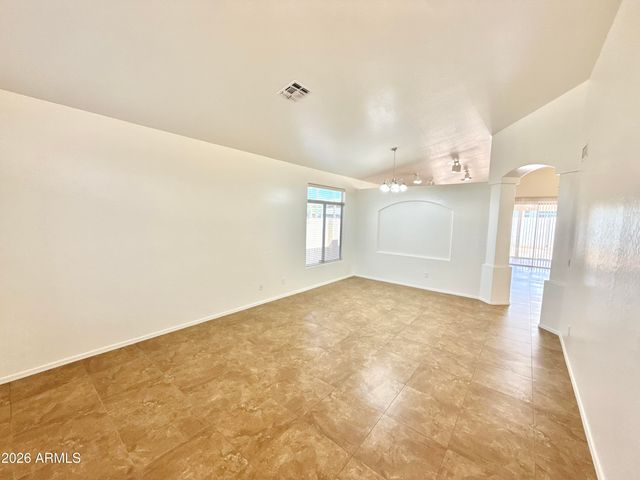 13896 W WILSHIRE Drive, Goodyear, AZ 85395