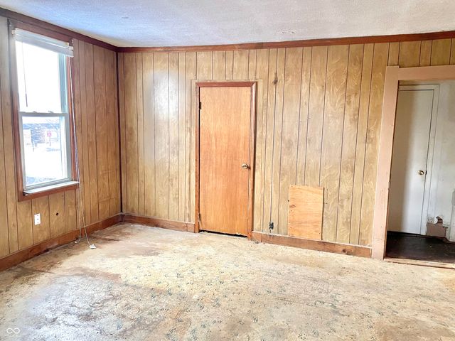 310 S Pleasant Street, Edinburgh, IN 46124