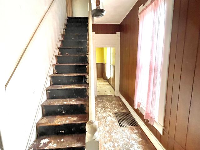 310 S Pleasant Street, Edinburgh, IN 46124