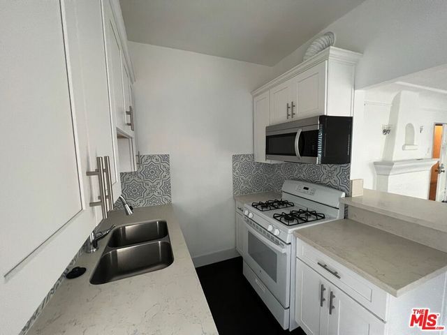 1217 Cedar Avenue, Long Beach, CA 90813