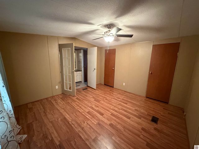 735 Sills Lane, Paducah, KY 42003