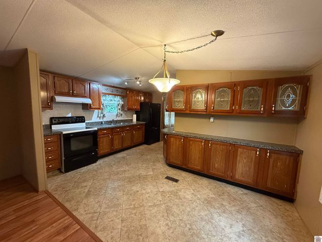 735 Sills Lane, Paducah, KY 42003