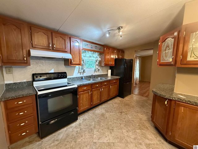 735 Sills Lane, Paducah, KY 42003