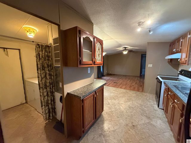 735 Sills Lane, Paducah, KY 42003