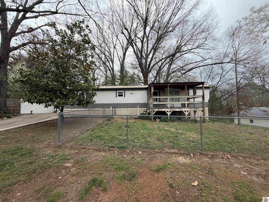 735 Sills Lane, Paducah, KY 42003