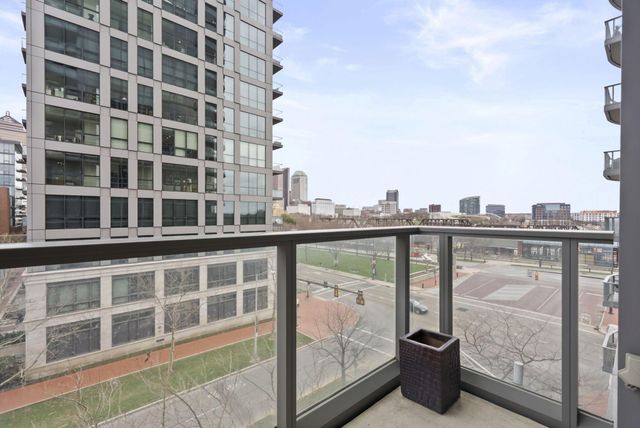 300 W Spring Street, 401, Columbus, OH 43215