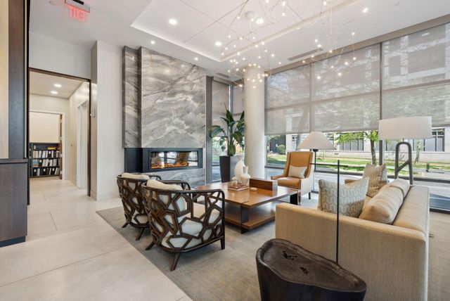 300 W Spring Street, 401, Columbus, OH 43215