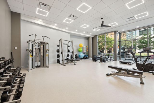 300 W Spring Street, 401, Columbus, OH 43215