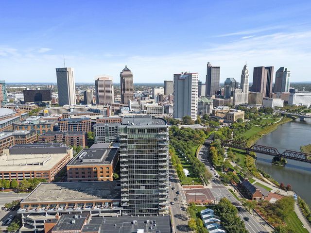 300 W Spring Street, 401, Columbus, OH 43215