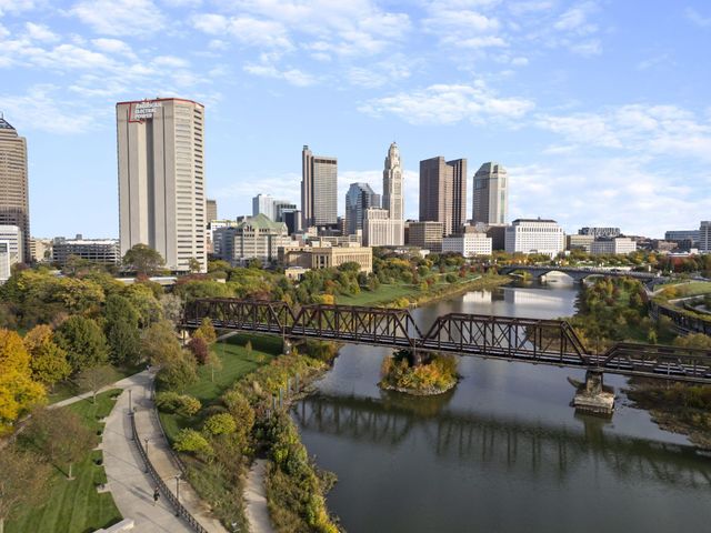 300 W Spring Street, 401, Columbus, OH 43215