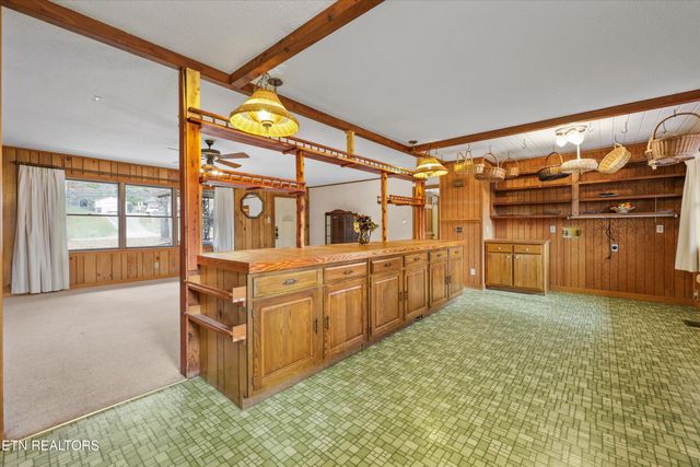 4318 Garden Drive, Knoxville, TN 37918