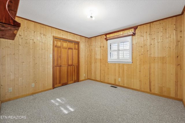 4318 Garden Drive, Knoxville, TN 37918