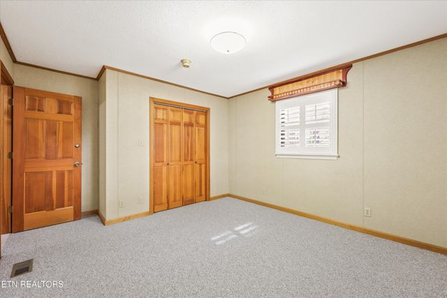 4318 Garden Drive, Knoxville, TN 37918