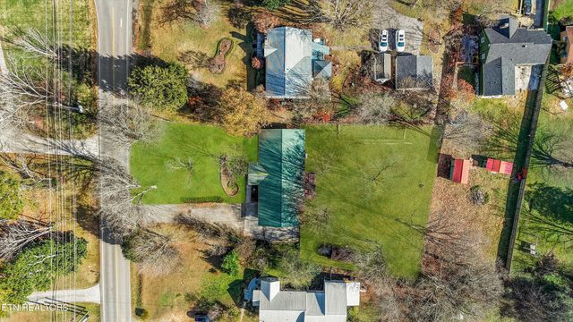 4318 Garden Drive, Knoxville, TN 37918