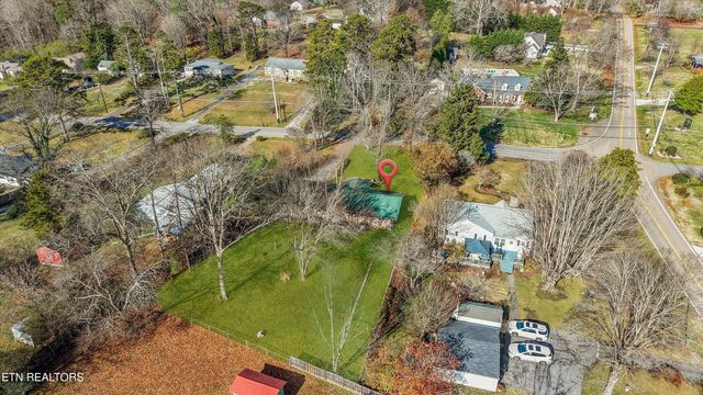 4318 Garden Drive, Knoxville, TN 37918