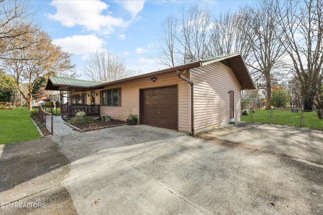 4318 Garden Drive, Knoxville, TN 37918