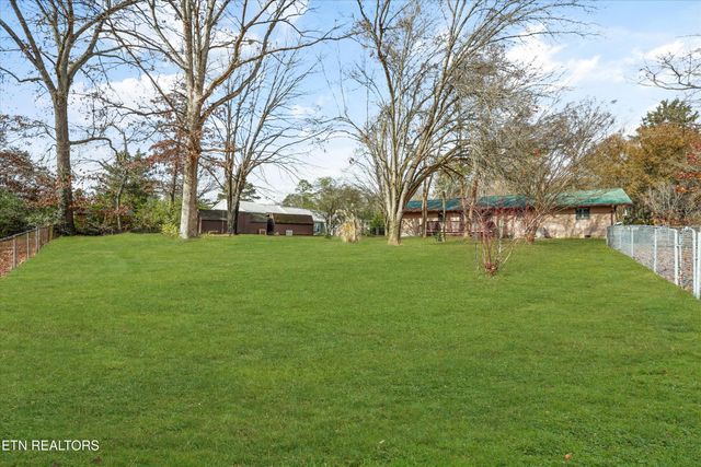 4318 Garden Drive, Knoxville, TN 37918