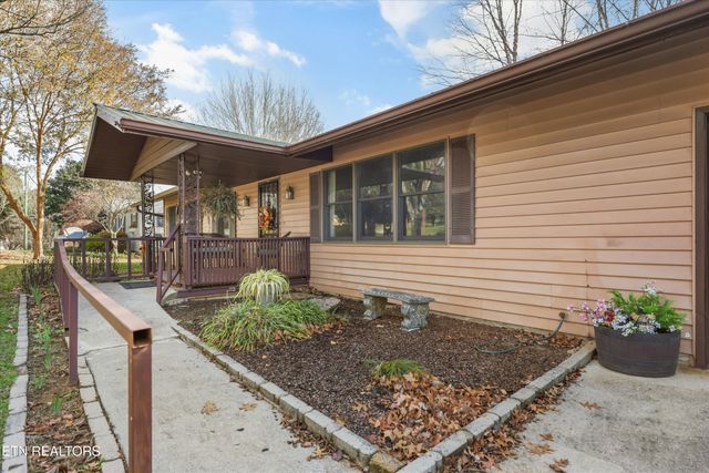 4318 Garden Drive, Knoxville, TN 37918