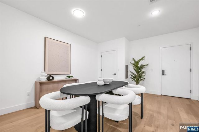 649 38th Street 507, Union City, NJ 07087