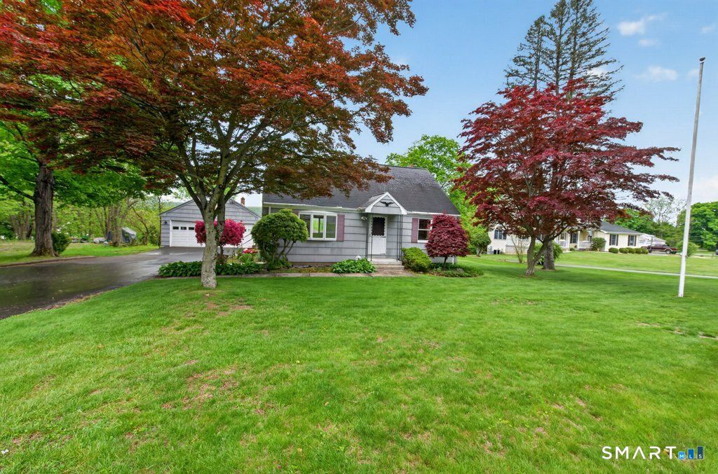 344 West Street, Southington, CT 06479