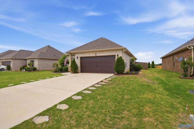17435 Fieldway Circle, Harvest, AL 35749