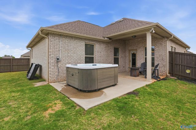 17435 Fieldway Circle, Harvest, AL 35749