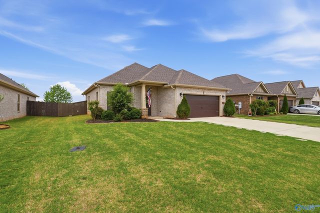 17435 Fieldway Circle, Harvest, AL 35749
