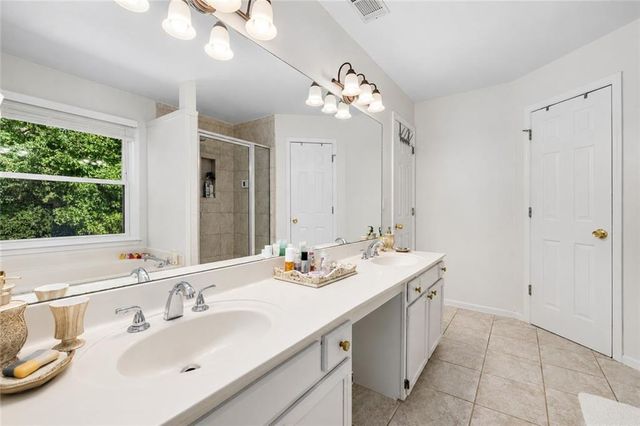 2383 Lake Villas Court, Duluth, GA 30097