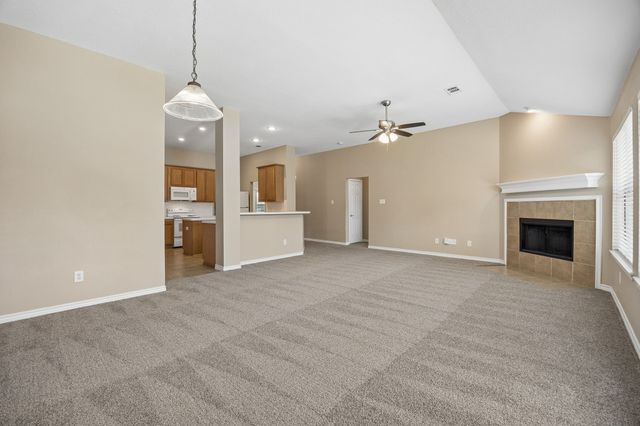 9508 Fox Hill Drive, Fort Worth, TX 76131