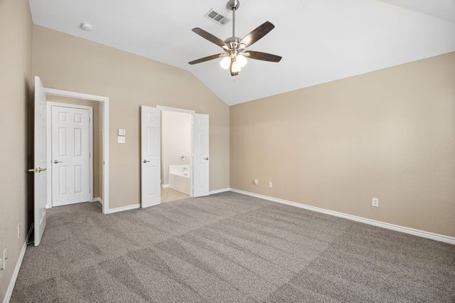 9508 Fox Hill Drive, Fort Worth, TX 76131